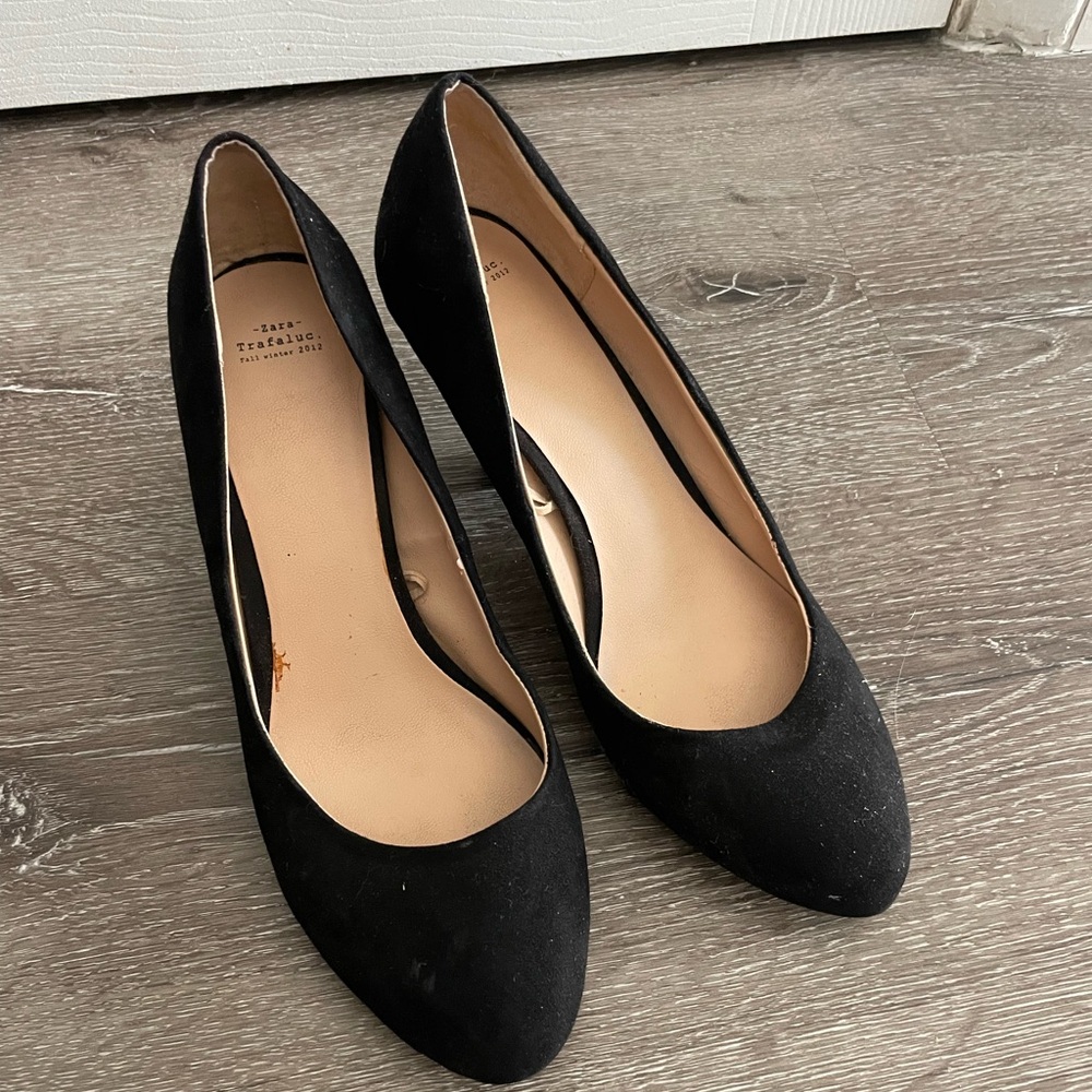 Zara Black Suede Heels